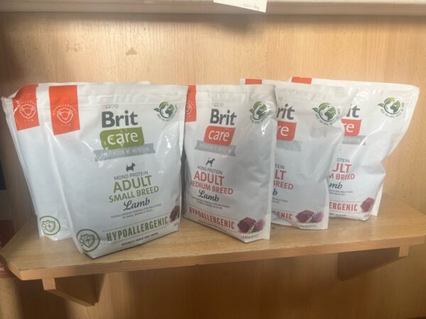 Brit Care Mono Protein Adult Medium Breed Lamb 1 kg - Image 2